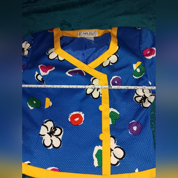 Vintage  80's CARLISLE  TWO PIECE  SKIRT SET.  Pre-owned  excellent condition - Picture 10 of 15